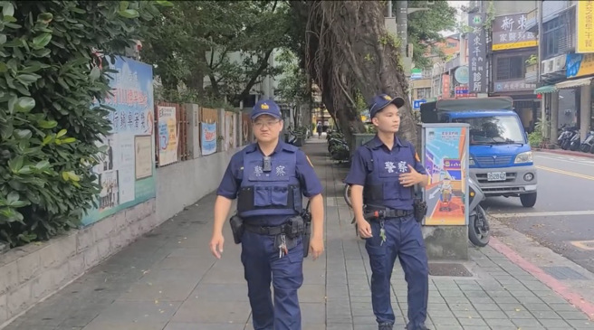 今年万安演习，万华分局别出心裁拍摄2部微电影『防空避难宣导』及『协助民眾避难宣导』。（图／警方提供）