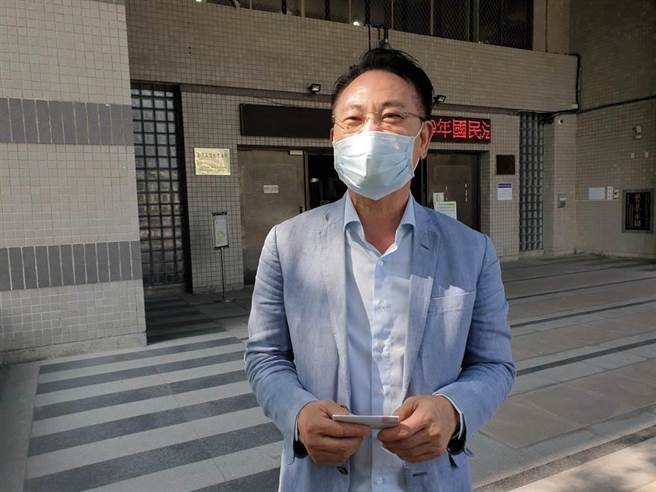 有选民自行帮韩赐村买票，事后被判刑，而韩赐村并未涉案。（本报资料照）