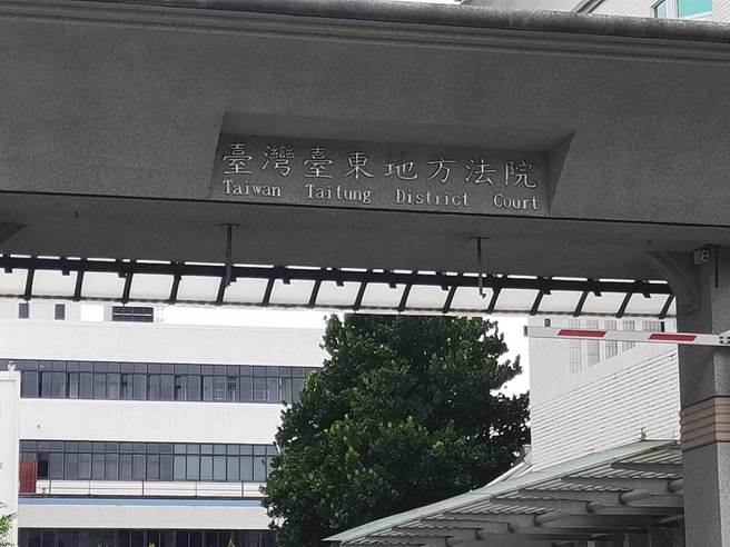 根据台东地方法院判决书，蒋明道于去年10月1日中午举办「募款餐会」，实为造势场合，意图使自己胜选，以免费招待餐饮之不正利益为行求贿赂之方式，使投票权人为投票权一定行使之犯意。（图 / 中时资料照）