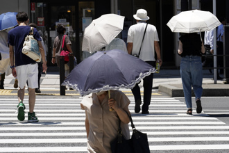日本各地爆「猛暑日」！群馬縣桐生市近40度創今年新高