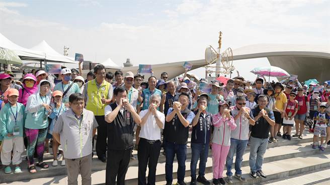 青年事务局以「山海会客」为主题，邀请民眾体验新屋区海客文化，提前宣传世界客家博览会。（吕筱蝉摄）