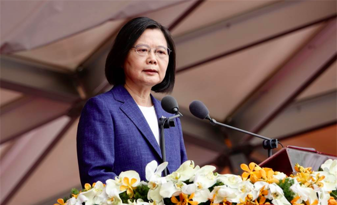 总统蔡英文当选前曾喊「总统府里面的人，就是听不到人民的声音」，但如今也被如此反酸。（示意图／资料照／陈信翰摄）