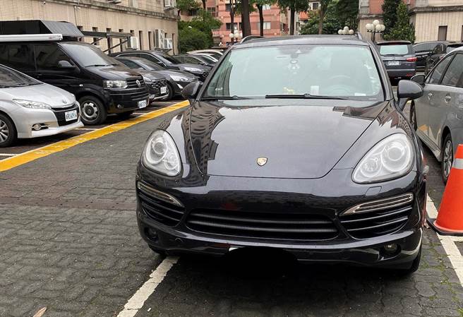 中市富二代染毒沦为毒贩，开保时捷名车代步被逮送办。（民眾提供／陈淑芬台中传真）