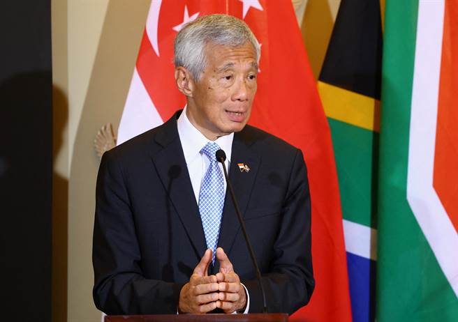 李顯龍指出，陳川仁和鍾麗慧退黨是必要的，以保持人民行動黨多年來一直堅守的高標準品格和個人操守。（路透社）