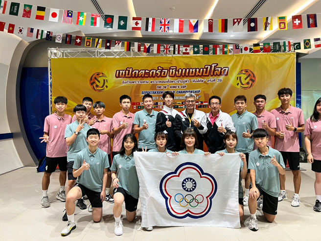 中华队在2023年世界藤球锦标赛全队获得1金2铜。（中华民国藤球协会提供）