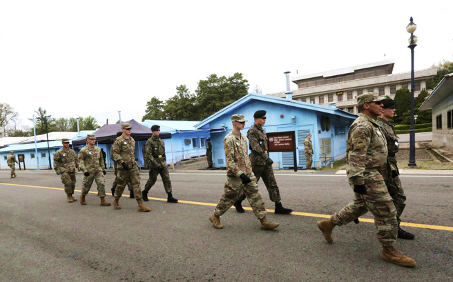 美国陆军二等兵查维斯．金恩（Travis King）18日越过两韩边界进入北韩，遭到北韩拘押。图为板门店资料照。（资料照／美联社）