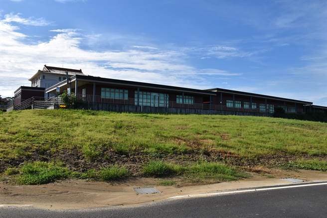 后龙镇立公墓公园将整修祭奠区，提供给弱势清寒民眾使用。（谢明俊摄）