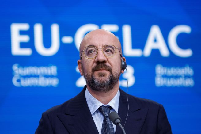 歐洲聯盟（EU）和拉丁美洲與加勒比海國家聯盟（CELAC）峰會後發表聯合公報，對俄烏衝突表達「深切關注」，但並未提及俄羅斯。圖為峰會東道主、歐盟理事會（European Council）主席米歇爾（Charles Michel）。(圖/ 路透社)