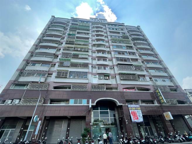嘉义市「东隆绿大地」大楼办自主都更，获中央补助经费。（嘉义市政府提供／廖素慧嘉市传真）