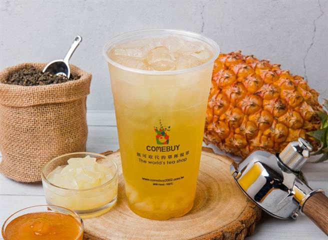 COMEBUY「凤椰玩火」，65元起。（COMEBUY提供／朱世凯台北传真）