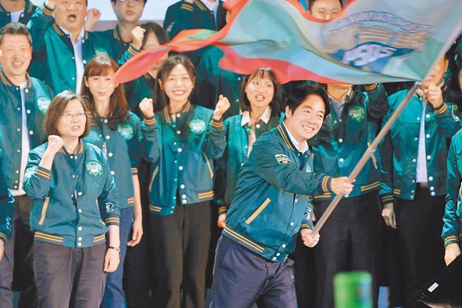 政治評論員認為，賴清德(右)對蔡英文(左)的四個堅持只有口頭接受。（圖／本報系資料照）