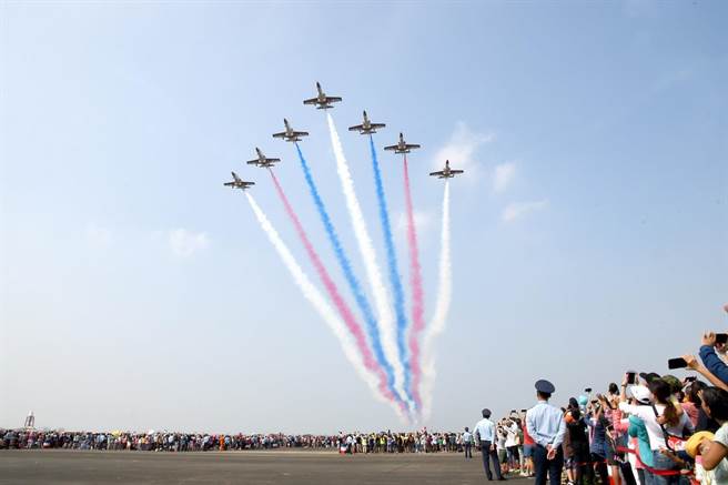 清泉岗航空嘉年华8月12日将在空军台中清泉岗基地登场。（民政局提供／张亦惠台中传真）