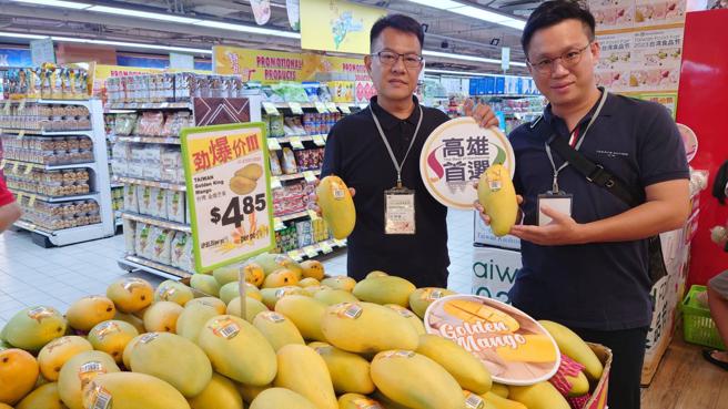 今年高雄农业局在星马地区一共举办近百场拓销活动，持续加深「高雄首选」农产品在该地区的辨识度。（图／高雄市农业局）