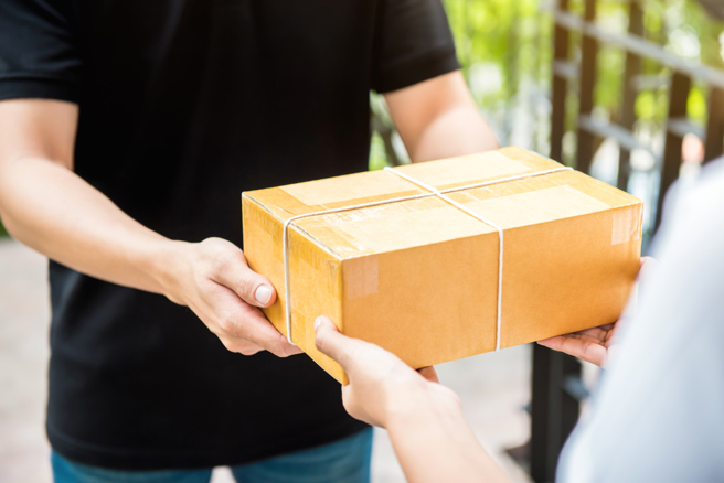 南韩蔚山市一处福利机构员工接获寄自台湾的可疑包裹，内有毒气。警方已展开调查。（示意图／Shutterstock）