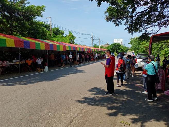 桃园大园五权、埔心一带过去曾发生闽客械斗，当地拥有传承百年的龙树坑路祭仪式，因应地方反映，市府规画于航空城公25公园兴建纪念碑。（市议员徐其万提供／蔡明亘桃园传真）