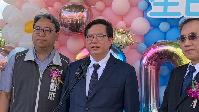 针对韩国毒包裹案，行政院副院长郑文灿22日发表回应表示，会以高度警觉方式追踪到底。（蔡明亘摄）