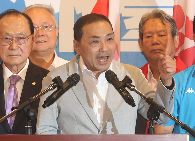 国民党23日在板桥体育馆举办全代会，正式提名新北市长侯友宜参选2024总统。（资料照／赵双杰摄）