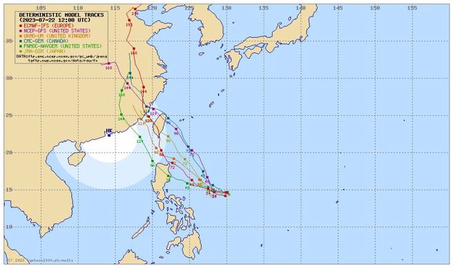 最新各國模式模擬都預估颱風路徑均朝台灣而來。(翻攝自typhoon2000)