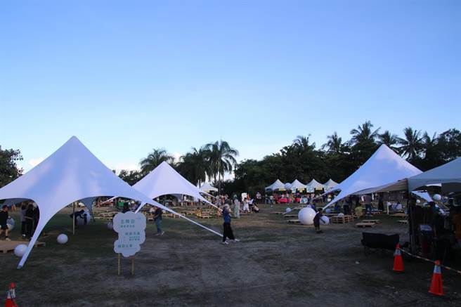 解忧祭 下班音乐节一连两天在旧华源国小登场。（台东县政府提供／蔡旻妤台东传真）