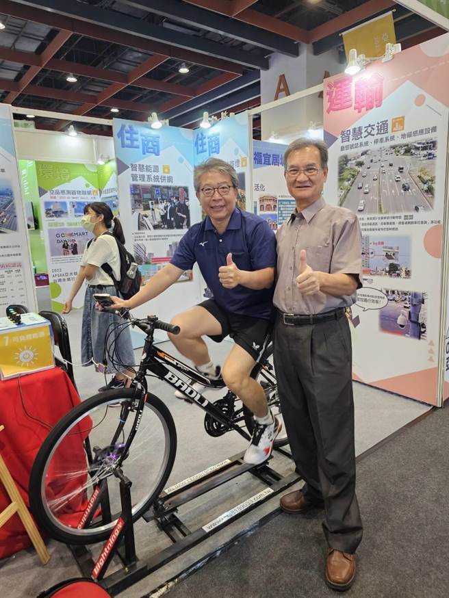 除了宜居永续城市奖外，台中市环保局以「重现绿水岸，携手护家园」获得金奖肯定。（市府提供／张亦惠台中传真）