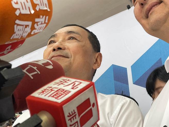 國民黨今舉行全代會，但挺郭派人士未完全出席，花蓮縣長徐榛蔚也未現身，郭台銘今將前往花蓮，將是一大隱憂。侯友宜會後表示，國民黨一定團結在一起，贏得勝選。（蔡雯如攝）