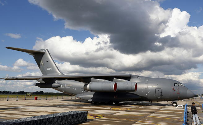 大陆空军运油-20空中加油机去年8月在长春大房身机场亮相。（中新社）