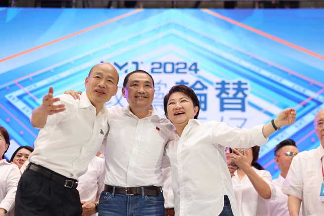 侯友宜民调将触底反弹？媒体人惊爆：「这阶段」是天赐良机。（图取自卢秀燕脸书）