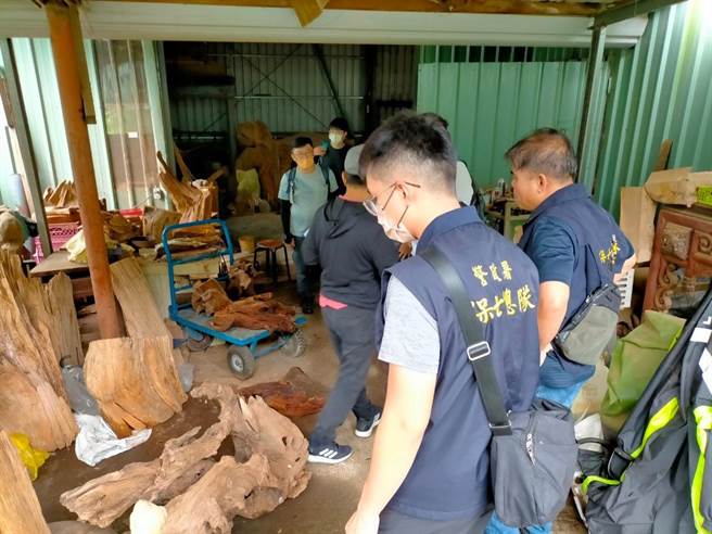 山老鼠精细成分工4组，仍被警方侦破。（警方提供／李京升苗栗传真）