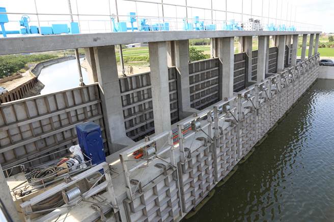 因应中度颱风杜苏芮来袭，嘉义县内264座抽水站、546座水门已完成整备作业。（嘉义县政府提供∕吕妍庭嘉义传真）