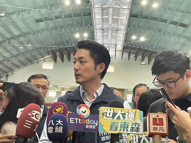 因应颱风杜苏芮逼近，台北市长蒋万安表示，大稻埕夏日节烟火施放26日将暂停一次，并请观传局撤下相关设备。（刘彦宜摄）