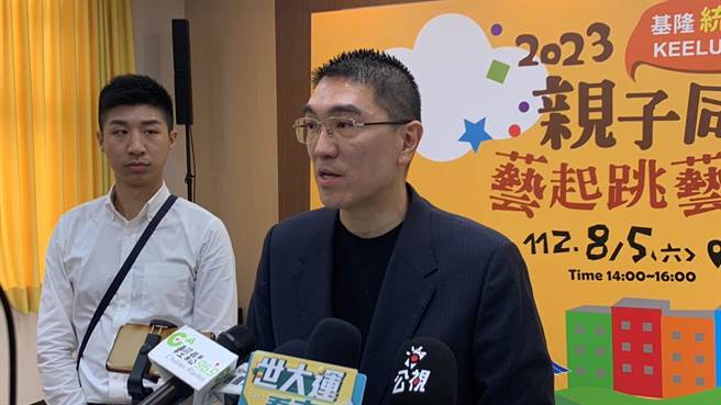 ▲基隆市长谢国梁表示，确实有观察到许多骑士不牵引机车与路霸等违法行为，将要求警方加强取缔。（徐佑升摄）