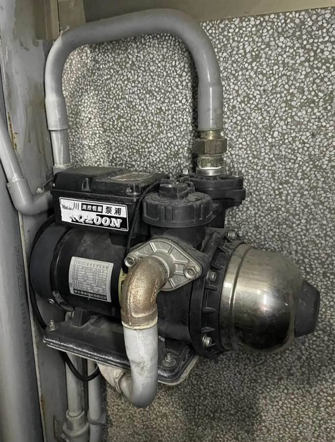 台電南投區營業處提醒民眾，颱風期間如遇停電要立即通報台電，可透過APP了解停電與復電訊息。台電南投區營業處提供