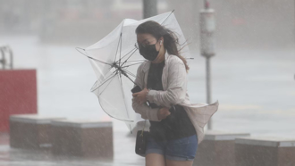 大雨狂炸卻沒放假！台東、屏東縣長臉書被灌爆