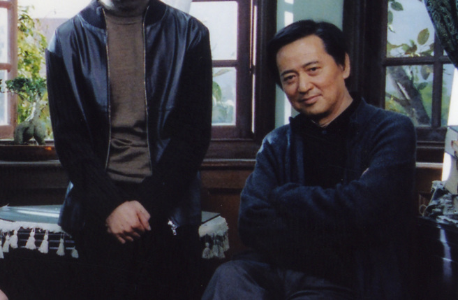 赵有亮是大陆国家一级演员，也是首任话剧院院长，今传出于日本东京病逝，享寿78岁。（图／汤臣提供）