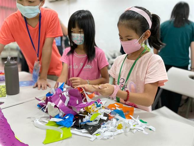 苗栗家扶中心开办暑期课辅班。（李京升摄）