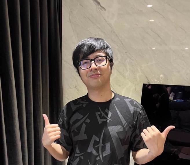 丁特向民进党「道歉」的贴文引发网友热议。（图／取自丁特Dinter脸书）