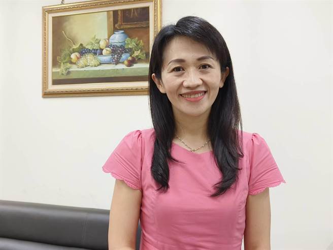 嘉检陈静慧检察官屡办大案绩效亮眼，调升屏检主任检察官。（廖素慧摄）