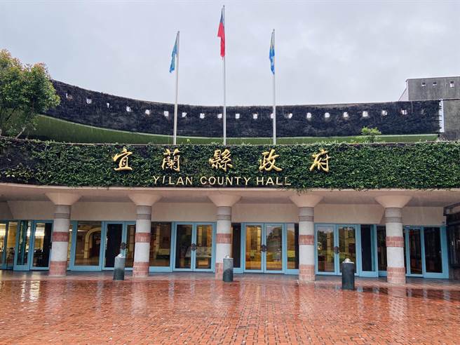 明（27日）宜兰地区风力及雨量尚未达天然灾害停止上班及上课的标准，正常上班、上课。（吴佩蓉摄）