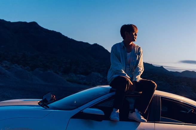 陈零九先前赴美国拍摄新歌MV。（滚石唱片提供）