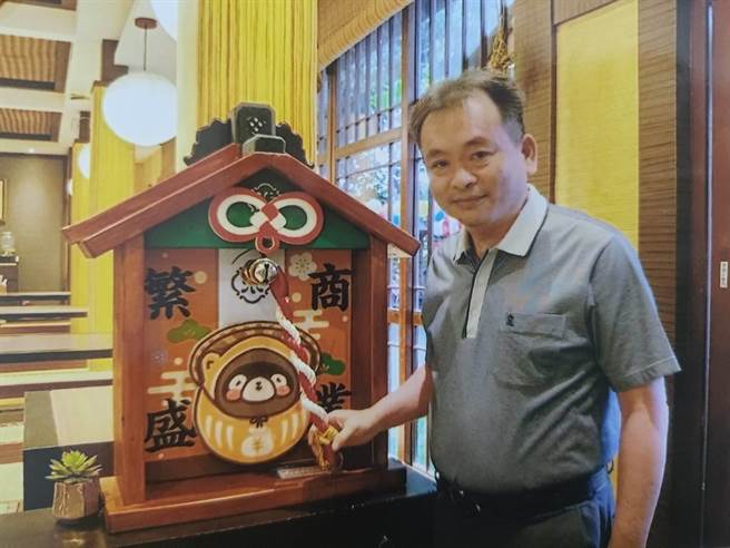 台中市第一分局警备队警员林志营15年前因缘际会投入急难救助工作，15年来帮助许多社会边缘人度过最困顿的时刻。（台中市第一分局提供／冯惠宜台中传真）