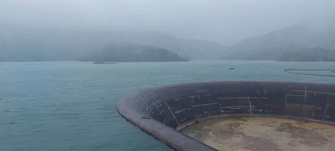 南化水库蓄水率已达96％，逼近满库，南水局仍决定持续越域引水。（台湾自来水公司提供／程炳璋台南传真）