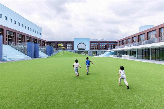 史前館擁有開闊明亮的空間、流暢的動線與精采多元的展示內容與友善親子的環境。（史前館提供／蔡旻妤台東傳真）