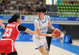 成都世大運》中華女籃再贏斯洛伐克 預賽全勝挺進8強