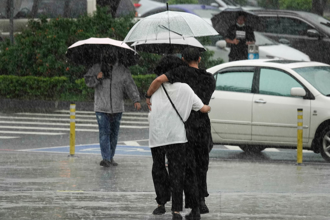 午後2地劇烈天氣！卡努颱風「從頭走過」 全台連雨6天
