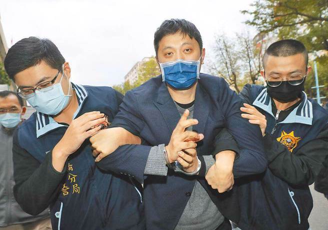 除了对民进党立委高嘉瑜施暴，林秉枢也曾于2020年间，因怀疑徐姓前女友外遇，除甩她耳光，扬言散布裸照及性爱影片，更逼迫对方脱光下跪道歉。（图 / 中时资料照）