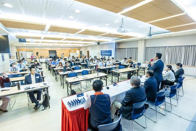 立法院於昨（28）日三讀通過《性別平等教育法》（以下簡稱《性平法》）修法草案，國教行動聯盟（以下簡稱國教盟）肯定政府快速回應民意。(國教盟提供／李侑珊台北傳真)