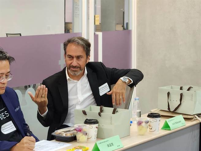 史丹佛大学创新医材设计中心主任Josh Makower是Biodesign「以终为始」、为需求找创新解决之道概念的最初倡议者。（2023亚太生医工程设计创业年会提供）