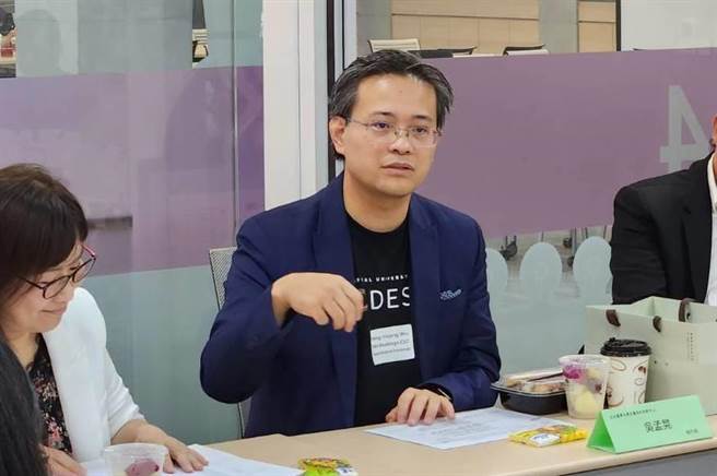 台北医学大学生医设计创新中心执行长吴孟晃分享台湾生医创新的成果。（2023亚太生医工程设计创业年会提供）