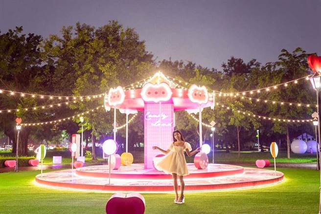 高市莲池潭儿童公园为高雄首座共融式公园，去年打造如童话故事般爱丽丝梦游仙境的「奇幻乐园」。（柯宗纬翻摄）