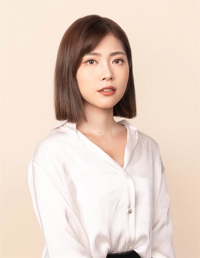 高市府发言人周璟瑜反击，「别用天龙人思维看衰台北市以外的县市」，中央建设地方，没有顏色之分。（周璟瑜提供）